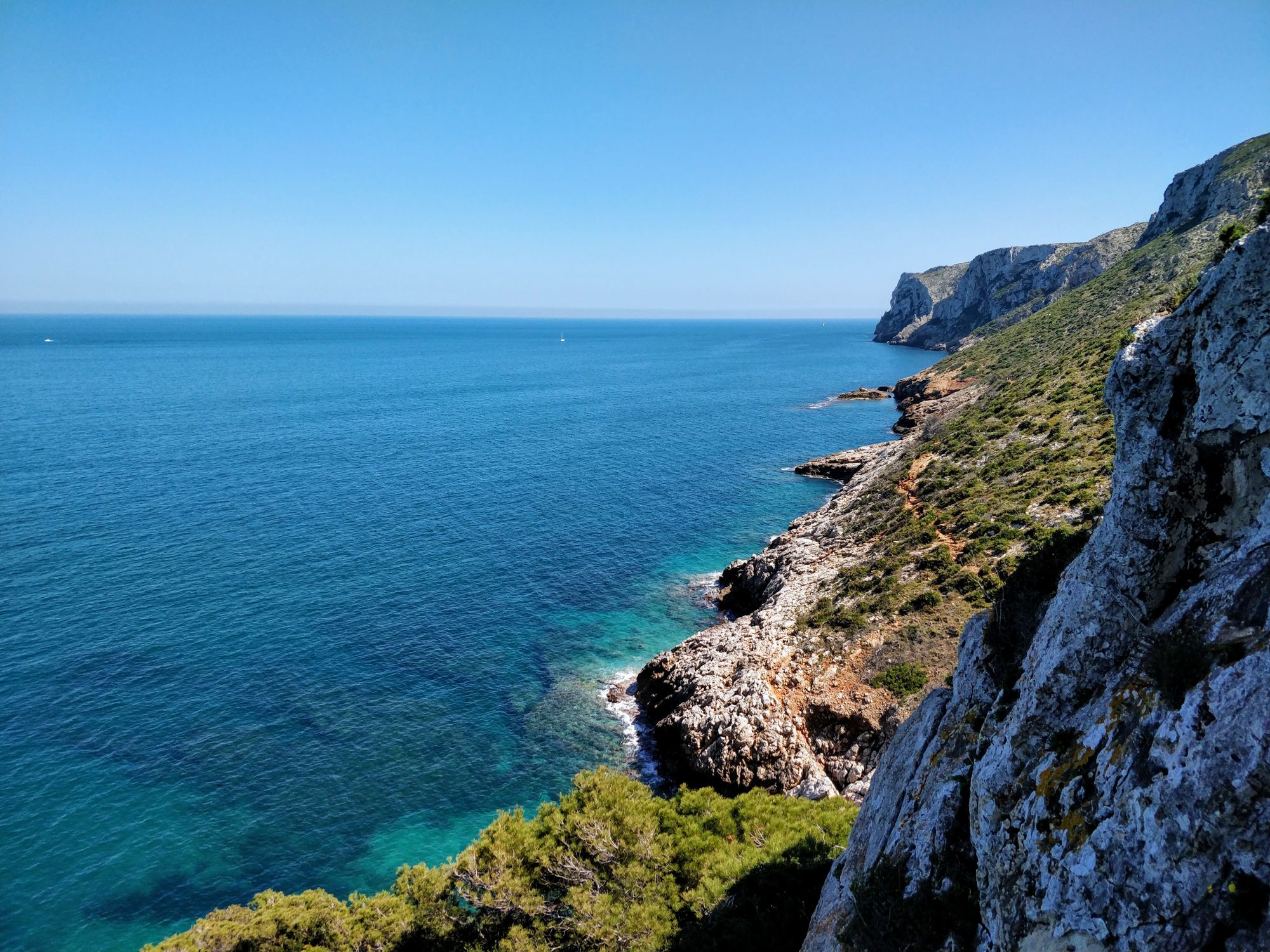 Cova Tallada - The Cave Carved by the Mediterranean Sea and the Spanish People (Apr 2021)