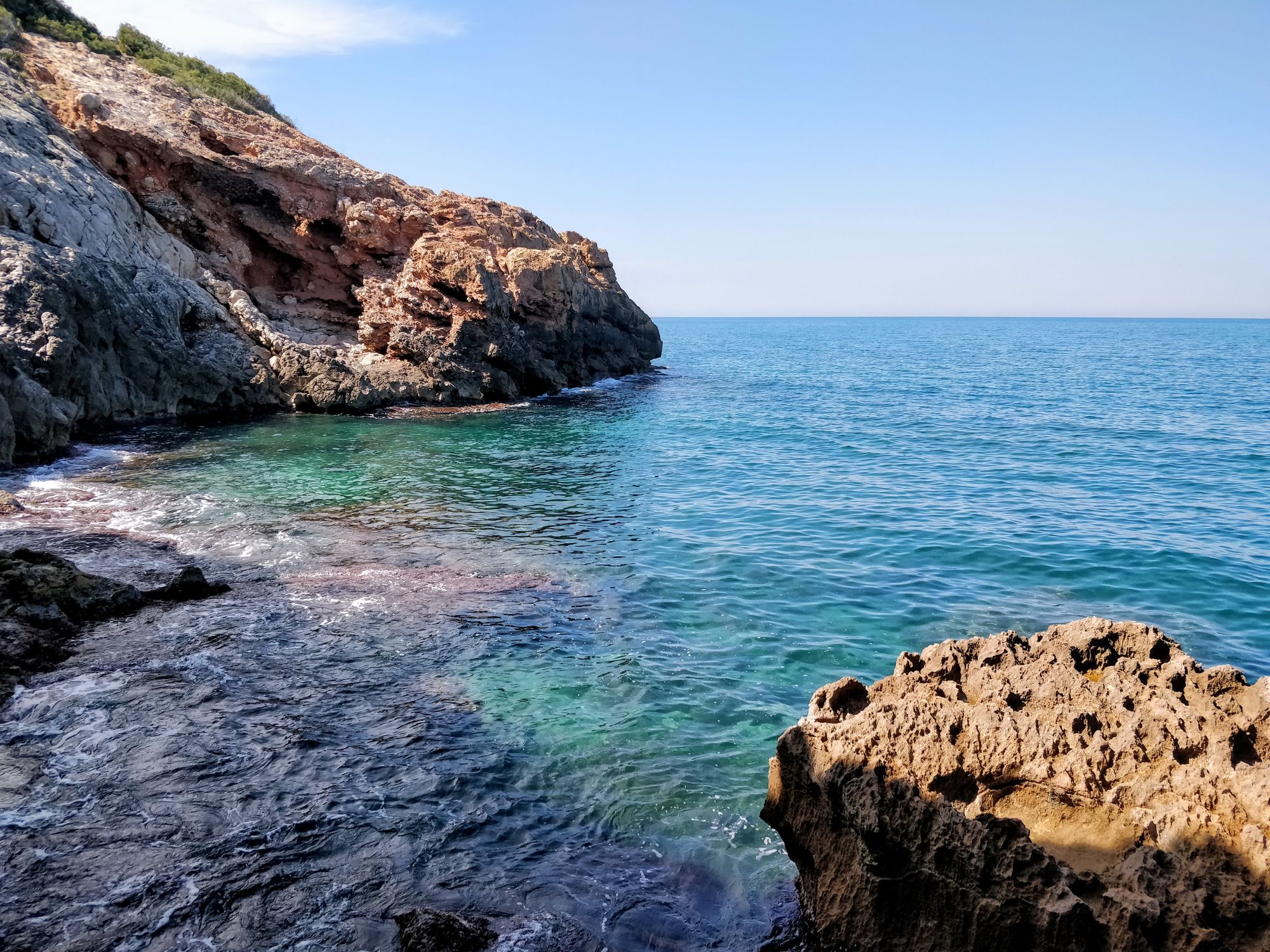 Cova Tallada - Peștera Sculptată de Marea Mediterană și de spanioli (Apr 2021)